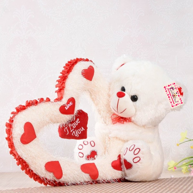 huge valentine teddy bear